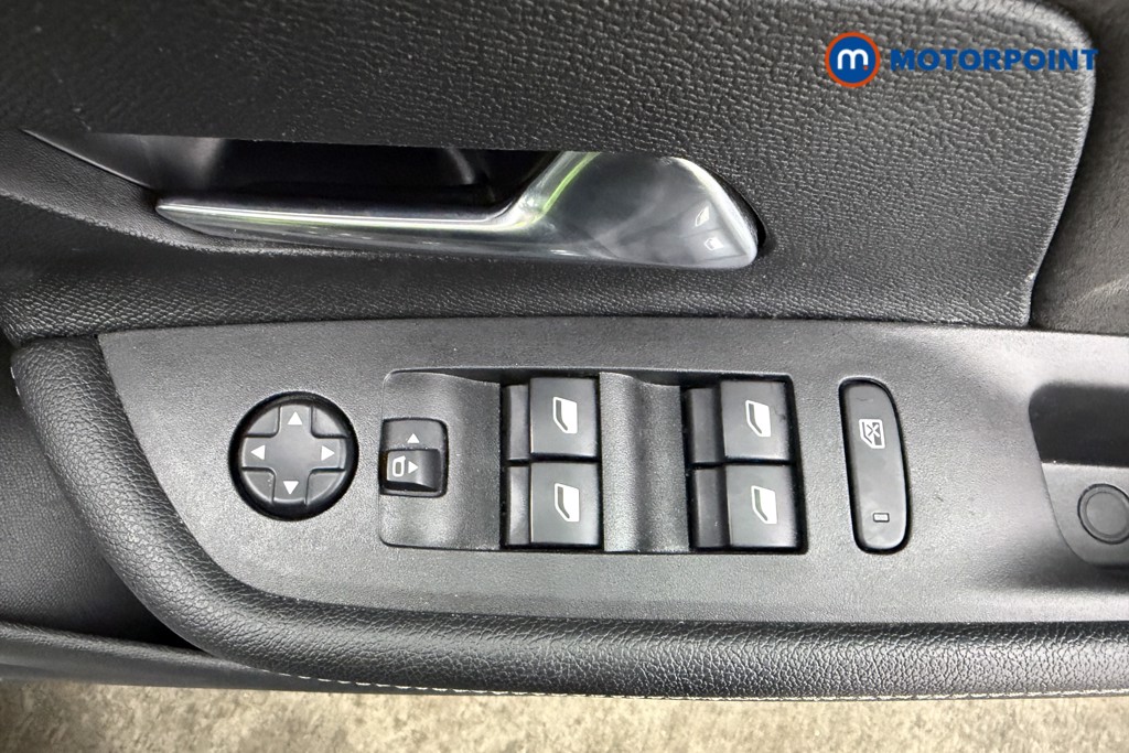 Vauxhall Mokka Ultimate Edition Automatic Electric SUV - Stock Number (1613018) - 18th supplementary image