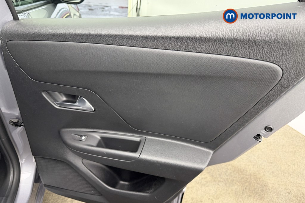 Vauxhall Mokka Ultimate Edition Automatic Electric SUV - Stock Number (1613018) - 25th supplementary image