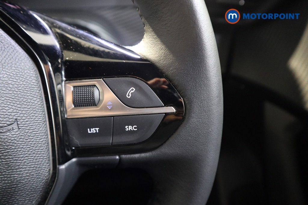 Peugeot 2008 Allure Manual Petrol SUV - Stock Number (1613106) - 4th supplementary image