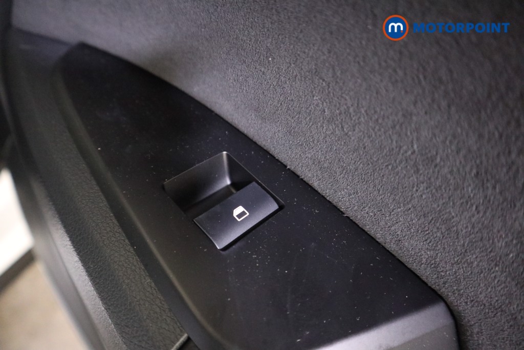 KIA Sportage Gt-Line Automatic Petrol-Electric Hybrid SUV - Stock Number (1614092) - 21st supplementary image