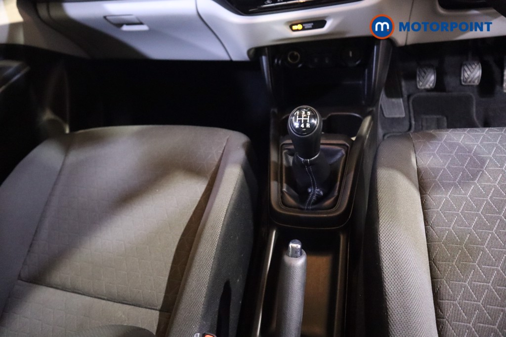 Suzuki Swift Motion Manual Petrol Hatchback - Stock Number (1614100) - 6th supplementary image