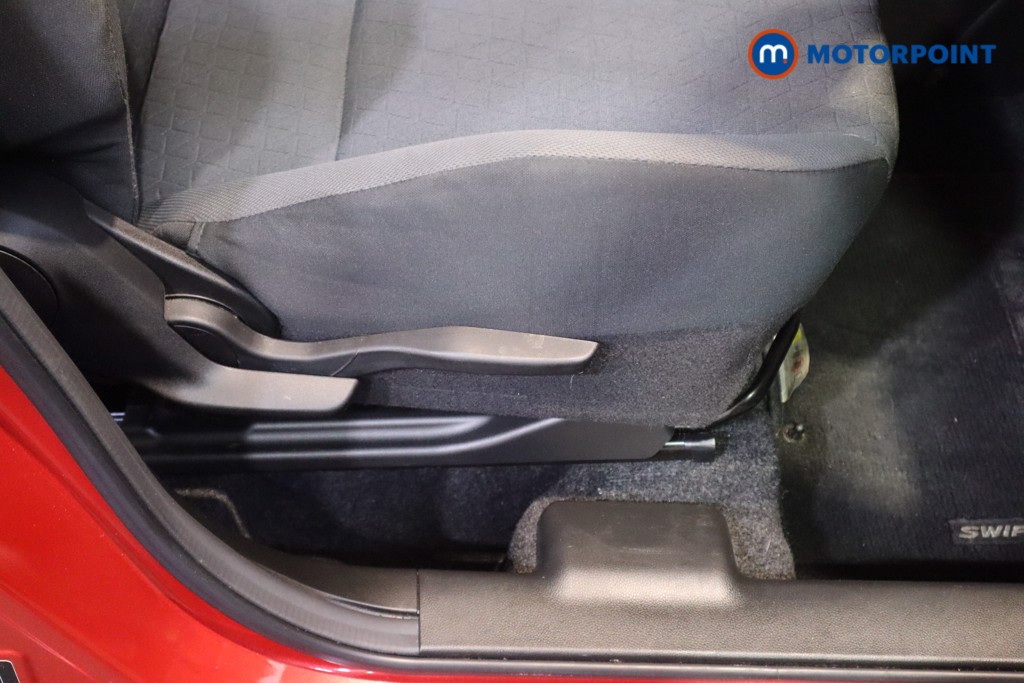 Suzuki Swift Motion Manual Petrol Hatchback - Stock Number (1614100) - 16th supplementary image