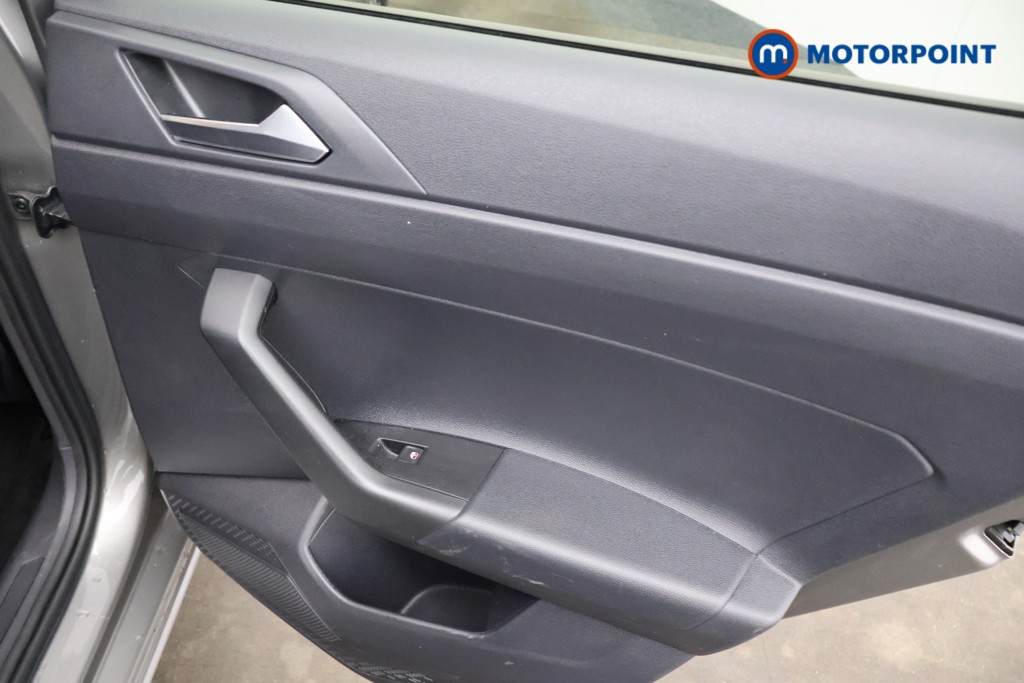Volkswagen Polo Match Manual Petrol Hatchback - Stock Number (1614102) - 17th supplementary image