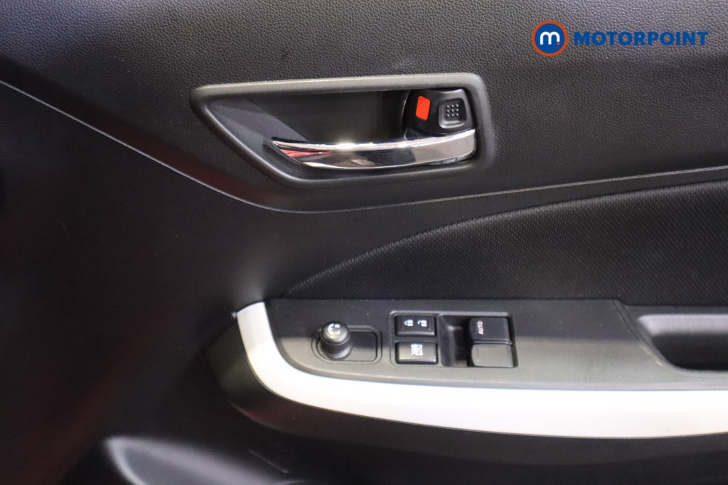 Suzuki Swift Attitude Manual Petrol Hatchback - Stock Number (1614456) - 10th supplementary image