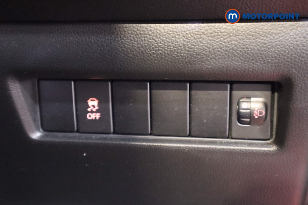 Suzuki Swift Attitude Manual Petrol Hatchback - Stock Number (1614456) - 12th supplementary image