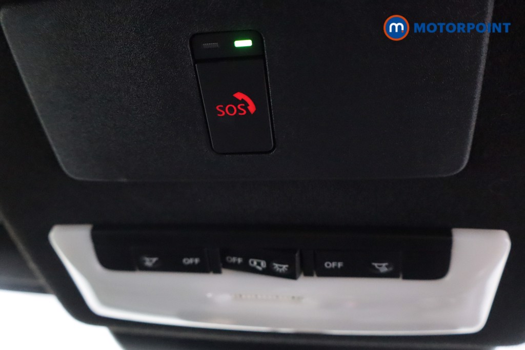 Nissan Juke N-Connecta Manual Petrol SUV - Stock Number (1614798) - 25th supplementary image