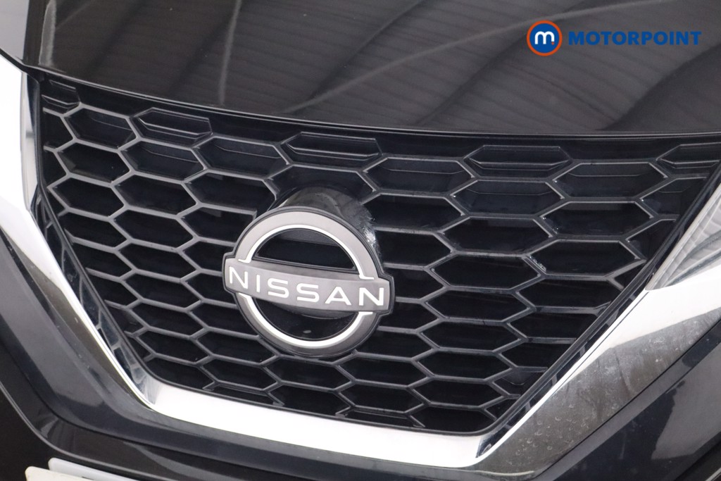 Nissan Juke N-Connecta Manual Petrol SUV - Stock Number (1614798) - 29th supplementary image