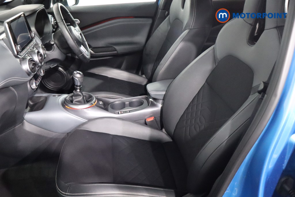 Nissan Juke Tekna Manual Petrol SUV - Stock Number (1614862) - 4th supplementary image