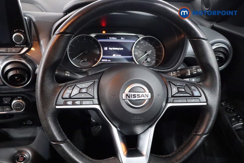 Nissan Juke Tekna Manual Petrol SUV - Stock Number (1614862) - 6th supplementary image