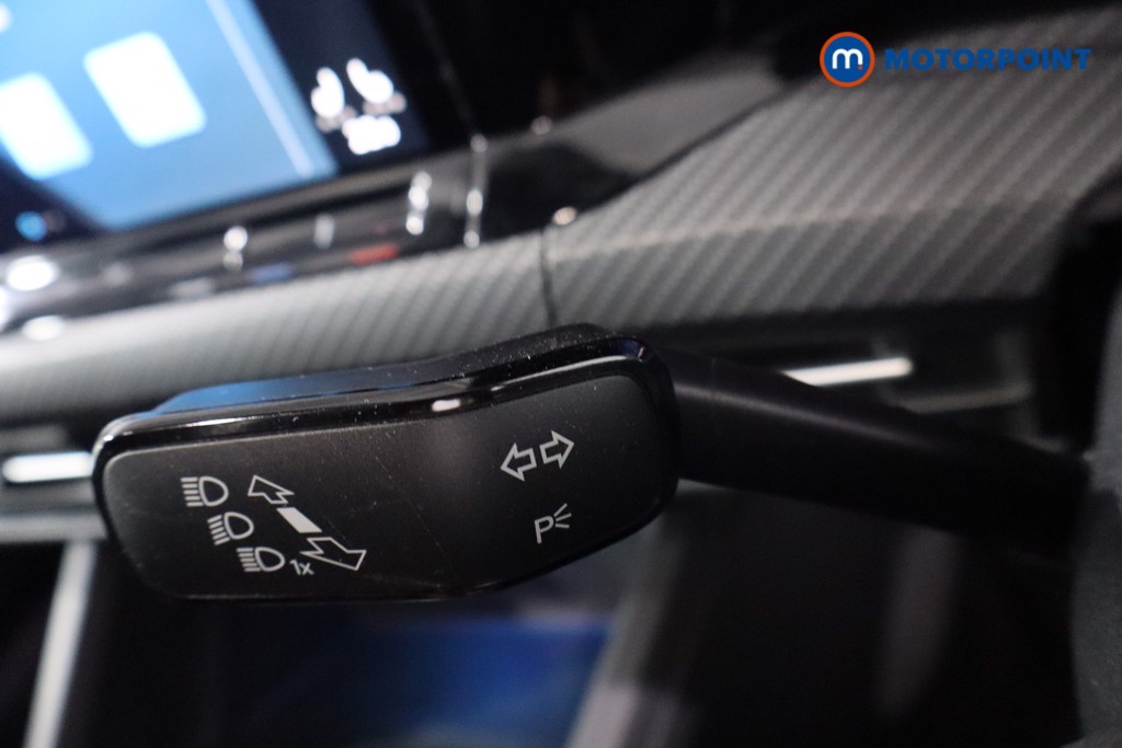 Volkswagen Golf R-Line Manual Petrol Hatchback - Stock Number (1614871) - 18th supplementary image