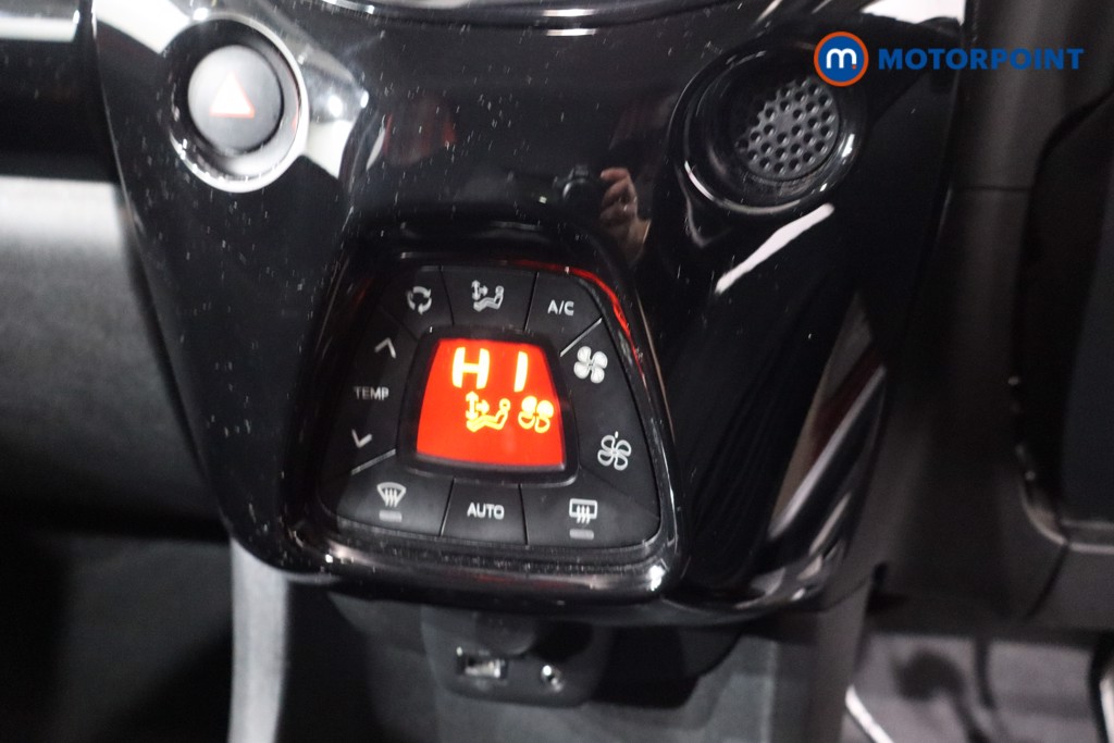 Peugeot 108 Collection Manual Petrol Hatchback - Stock Number (1614879) - 15th supplementary image