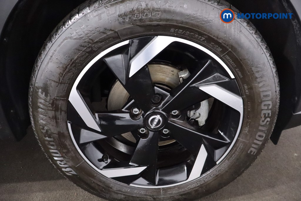 Nissan Juke N-Connecta Manual Petrol SUV - Stock Number (1614891) - 10th supplementary image