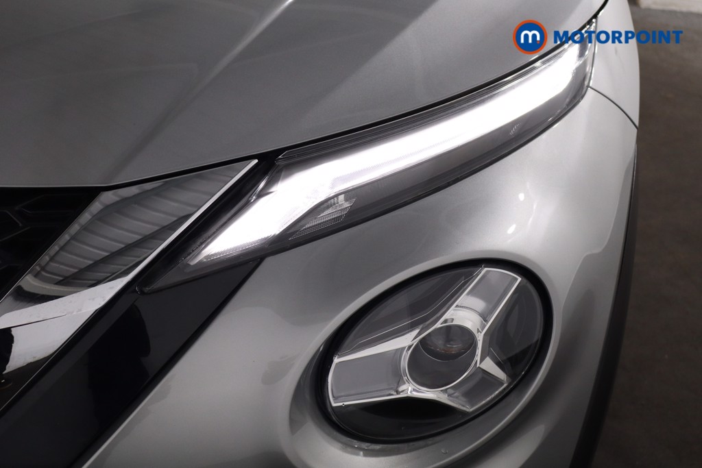 Nissan Juke N-Connecta Manual Petrol SUV - Stock Number (1614891) - 26th supplementary image