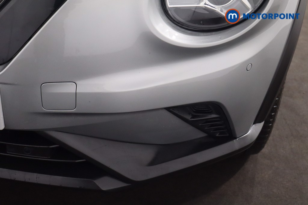 Nissan Juke N-Connecta Manual Petrol SUV - Stock Number (1614891) - 27th supplementary image