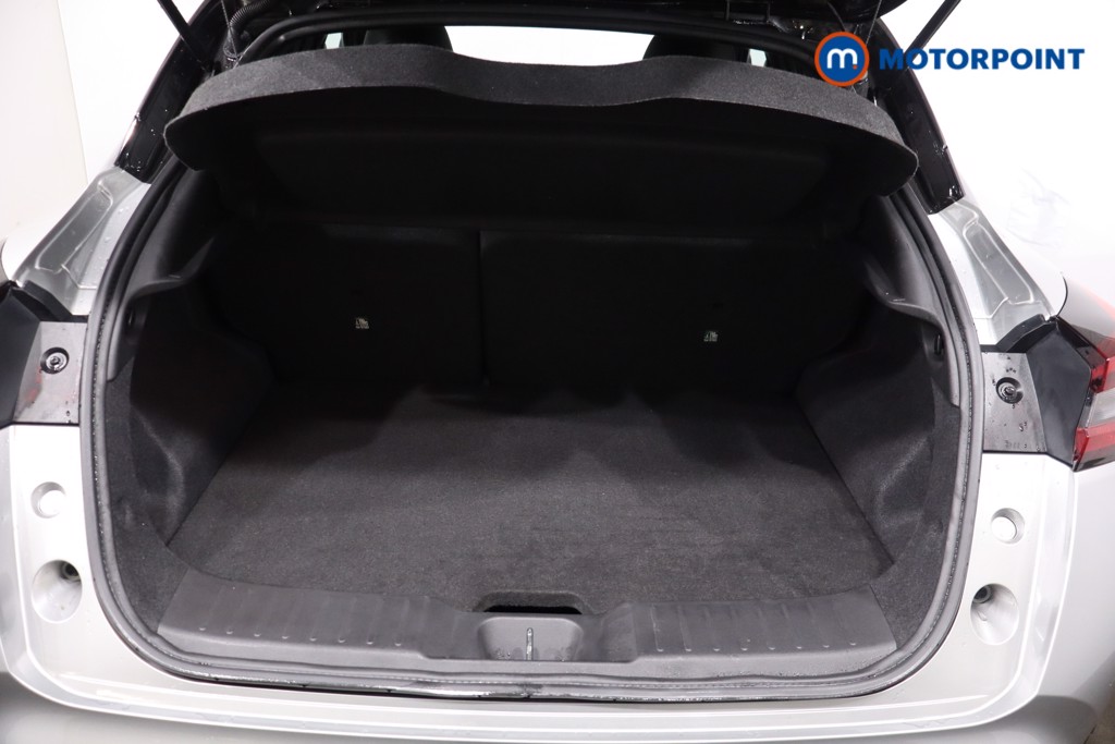 Nissan Juke N-Connecta Manual Petrol SUV - Stock Number (1614891) - 36th supplementary image