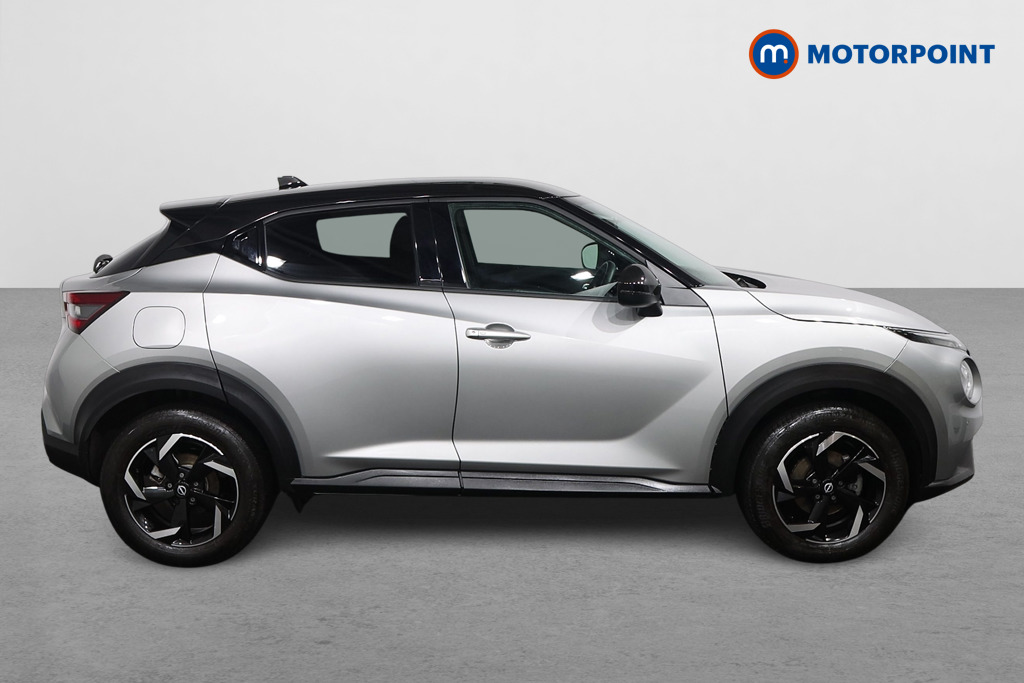 Nissan Juke N-Connecta Manual Petrol SUV - Stock Number (1614891) - Drivers side