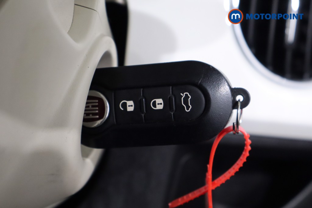 Fiat 500 1.0 Mild Hybrid 3Dr Manual Petrol Hatchback - Stock Number (1614944) - 13th supplementary image