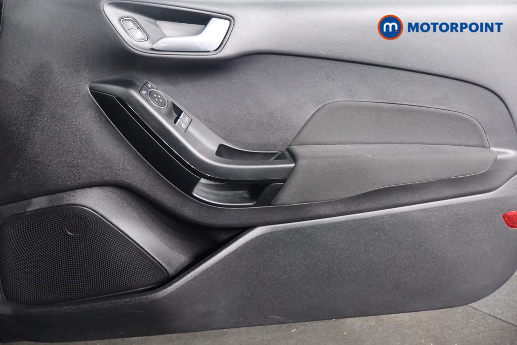 Ford Fiesta Trend Manual Petrol Hatchback - Stock Number (1615031) - 9th supplementary image