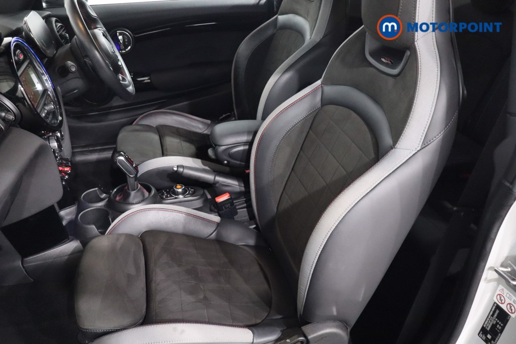Mini Hatchback Cooper S Sport Automatic Petrol Hatchback - Stock Number (1615179) - 4th supplementary image