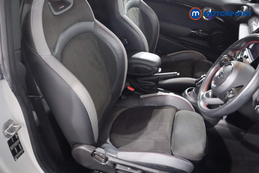 Mini Hatchback Cooper S Sport Automatic Petrol Hatchback - Stock Number (1615179) - 26th supplementary image
