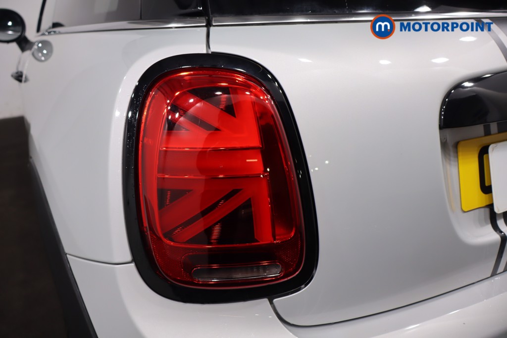 Mini Hatchback Cooper S Sport Automatic Petrol Hatchback - Stock Number (1615179) - 34th supplementary image