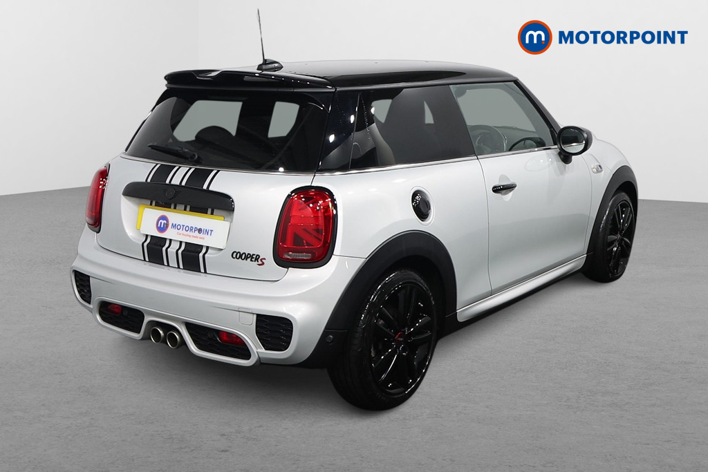 Mini Hatchback Cooper S Sport Automatic Petrol Hatchback - Stock Number (1615179) - Drivers side rear corner