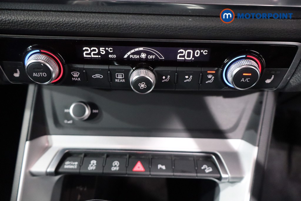 Audi Q3 Technik Automatic Petrol SUV - Stock Number (1615308) - 16th supplementary image