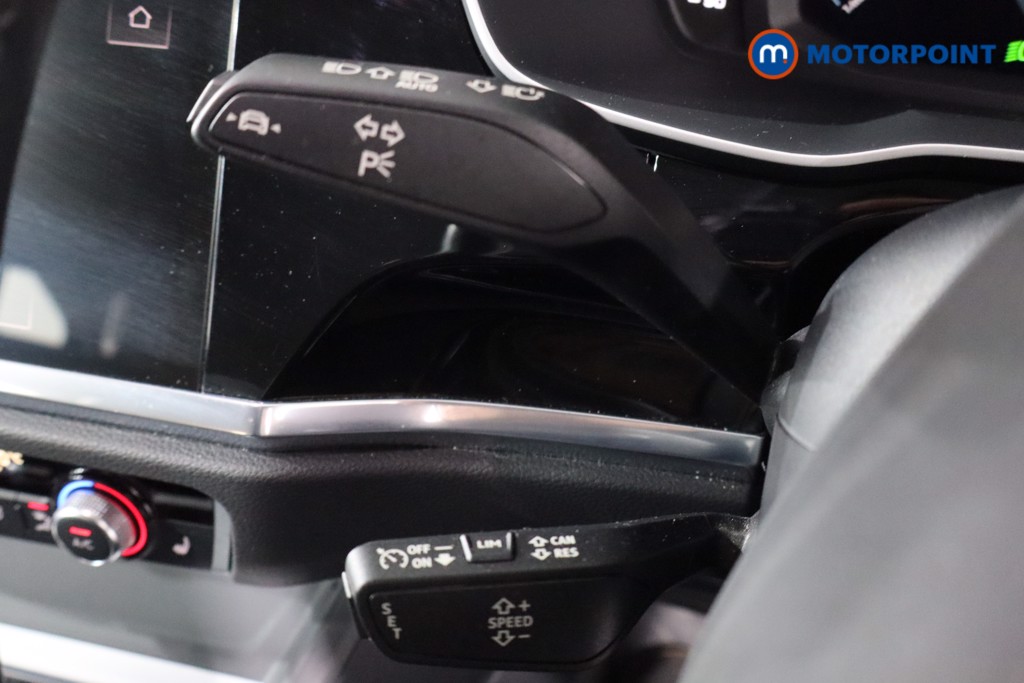 Audi Q3 Technik Automatic Petrol SUV - Stock Number (1615308) - 20th supplementary image