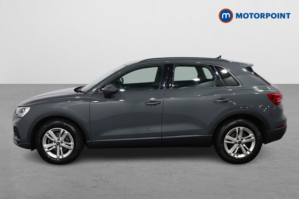 Audi Q3 Technik Automatic Petrol SUV - Stock Number (1615308) - Passenger side
