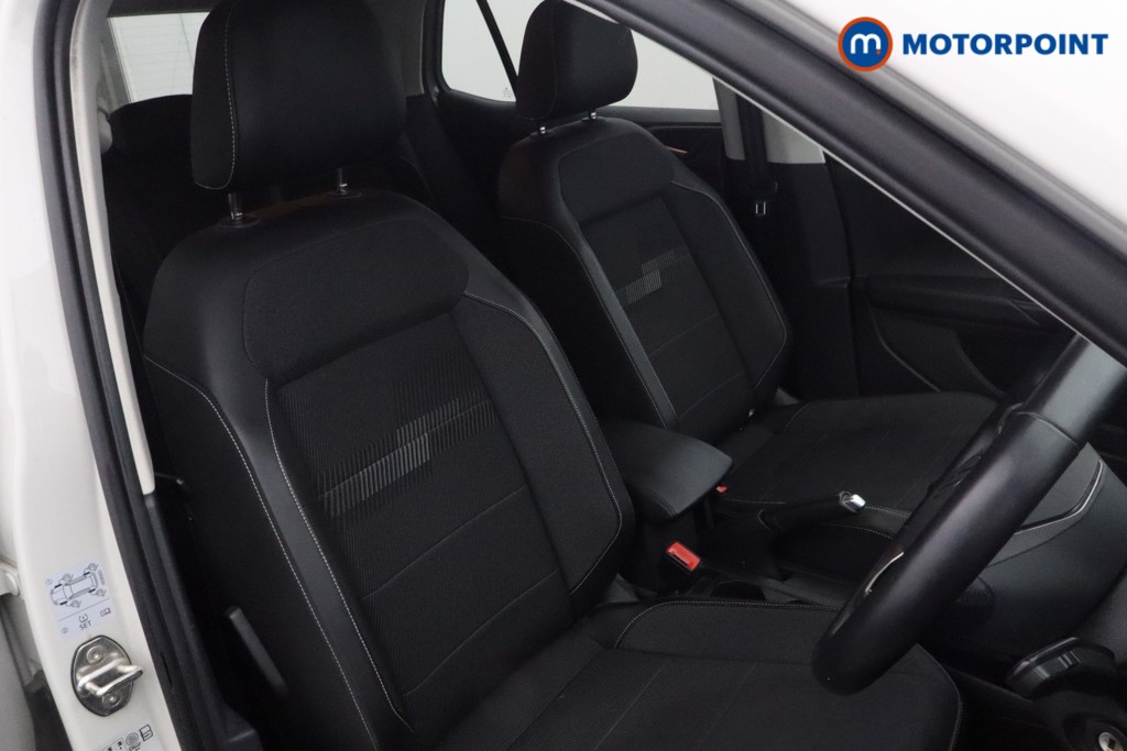 Volkswagen T-Cross Black Edition Manual Petrol SUV - Stock Number (1611620) - 12th supplementary image