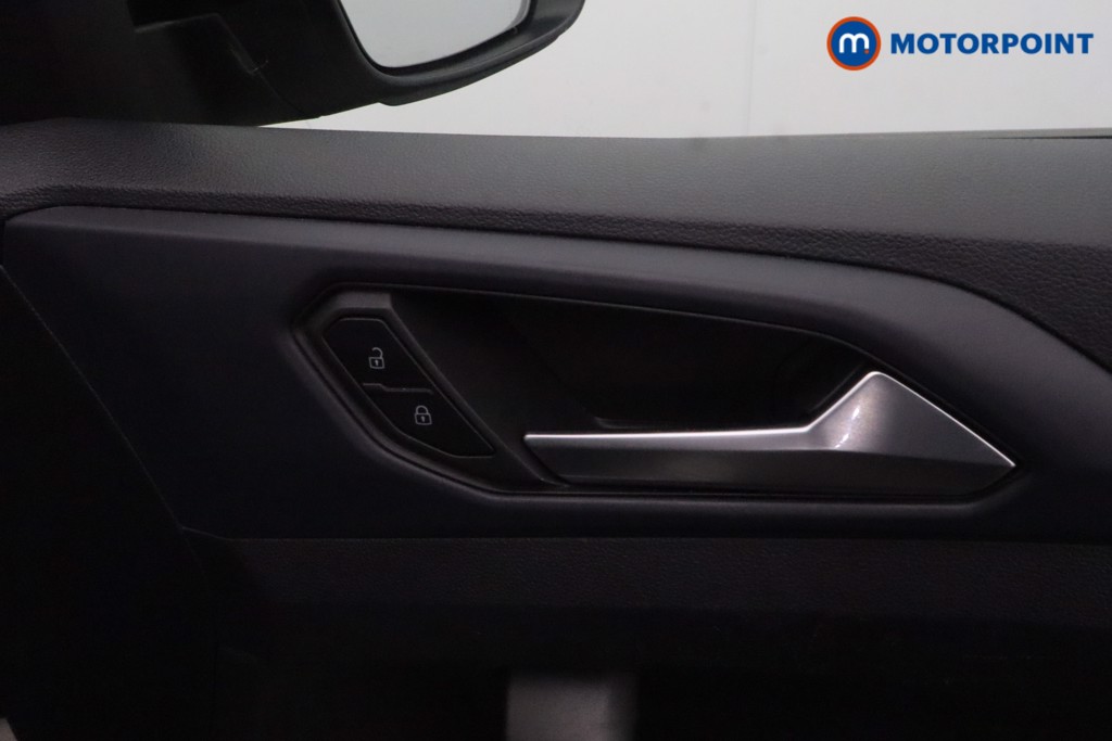 Volkswagen T-Cross Black Edition Manual Petrol SUV - Stock Number (1611620) - 14th supplementary image