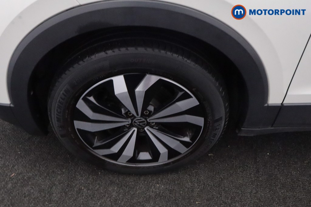 Volkswagen T-Cross Black Edition Manual Petrol SUV - Stock Number (1611620) - 25th supplementary image