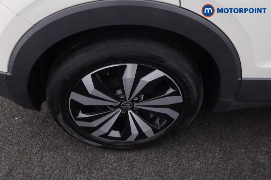 Volkswagen T-Cross Black Edition Manual Petrol SUV - Stock Number (1611620) - 27th supplementary image