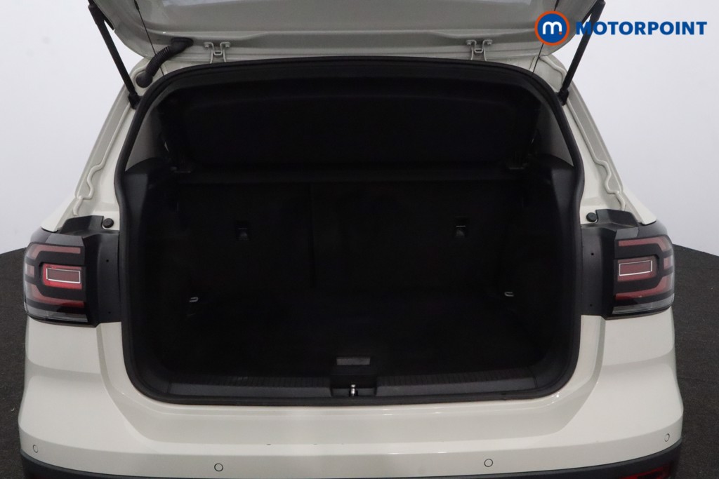 Volkswagen T-Cross Black Edition Manual Petrol SUV - Stock Number (1611620) - 35th supplementary image