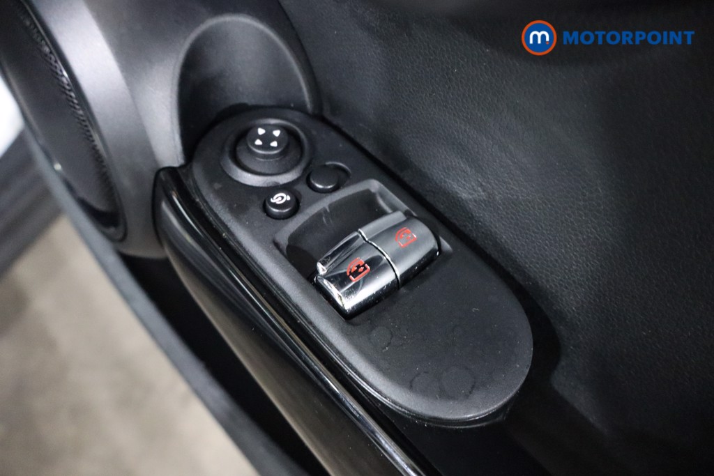 Mini Hatchback Cooper S Level 3 Automatic Electric Hatchback - Stock Number (1604514) - 18th supplementary image