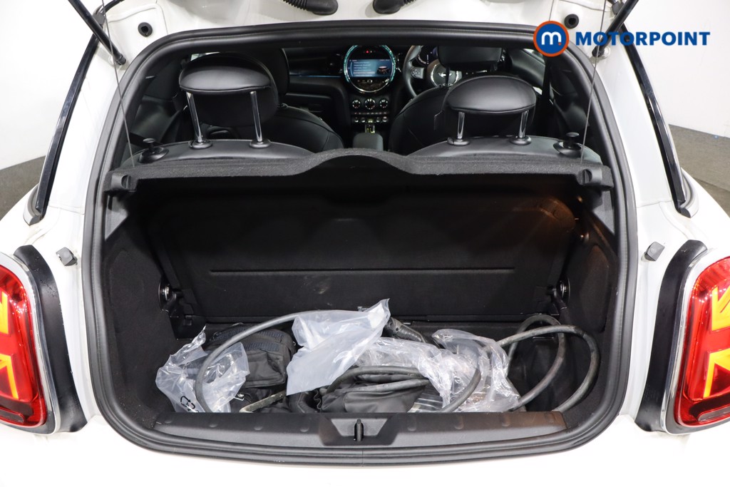 Mini Hatchback Cooper S Level 3 Automatic Electric Hatchback - Stock Number (1604514) - 23rd supplementary image