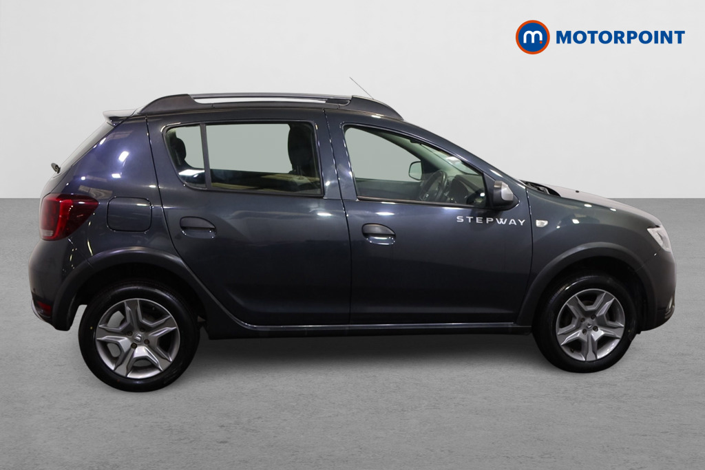 Dacia Sandero Stepway Comfort Manual Petrol Hatchback - Stock Number (1609131) - Drivers side