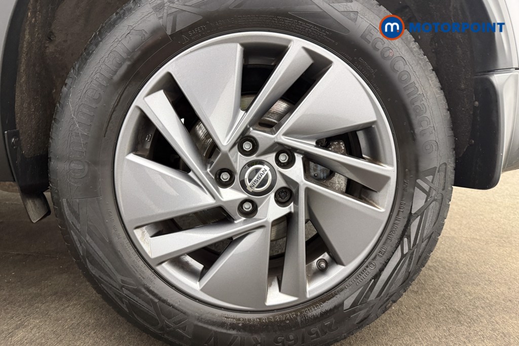 Nissan Qashqai Acenta Premium Manual Petrol SUV - Stock Number (1580809) - 12th supplementary image