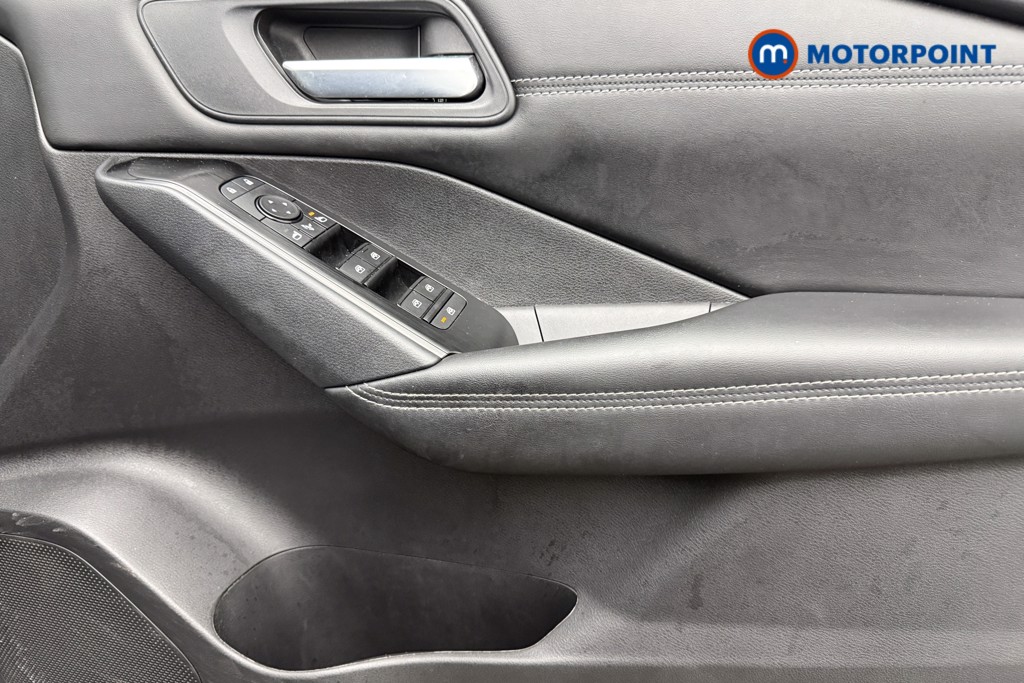 Nissan Qashqai Acenta Premium Manual Petrol SUV - Stock Number (1580809) - 17th supplementary image