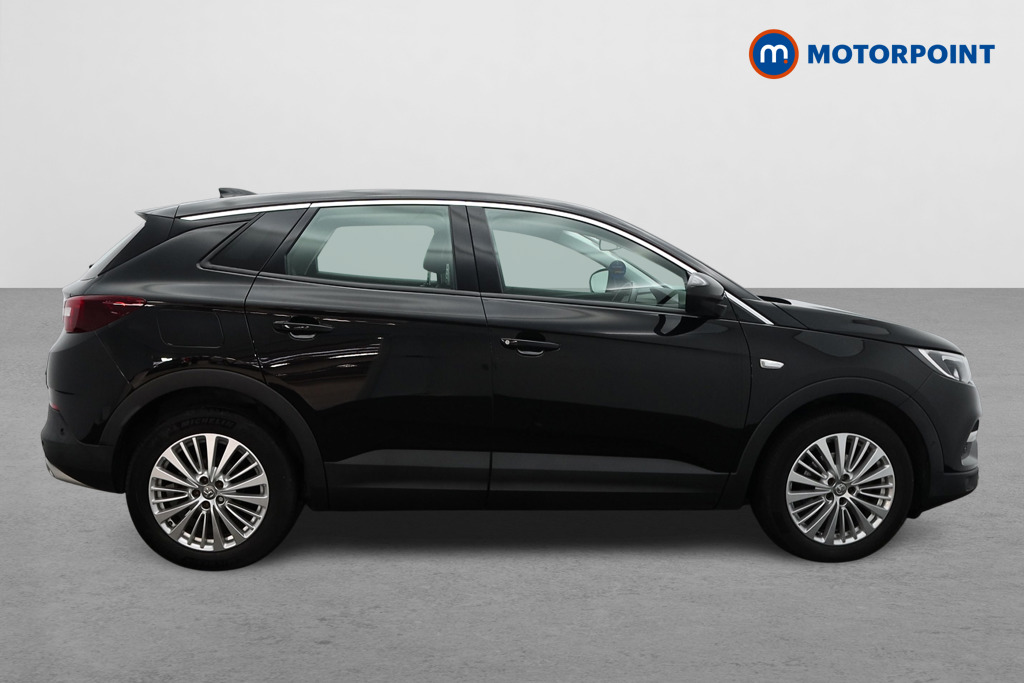 Vauxhall Grandland X Business Edition Nav Manual Diesel SUV - Stock Number (1587585) - Drivers side