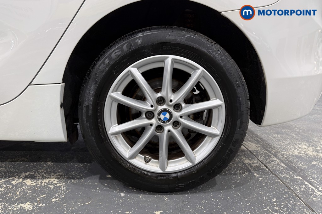 BMW 2 Series SE Manual Petrol Estate - Stock Number (1589368) - 23rd supplementary image