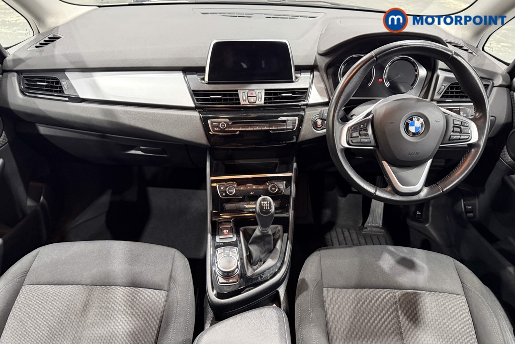 BMW 2 Series SE Manual Petrol Estate - Stock Number (1589368) - 1st supplementary image