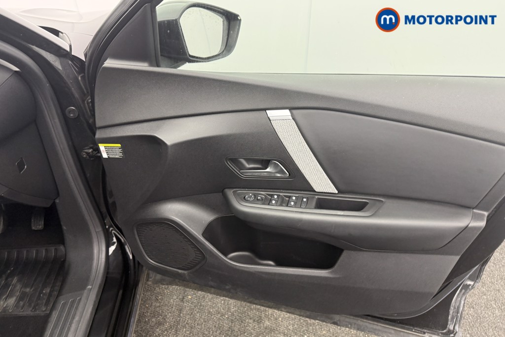 Citroen C4 Shine Manual Petrol Hatchback - Stock Number (1591021) - 9th supplementary image