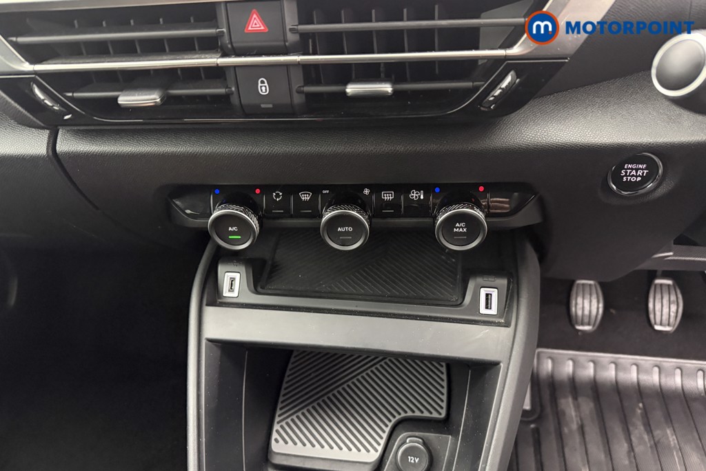 Citroen C4 Shine Manual Petrol Hatchback - Stock Number (1591021) - 20th supplementary image