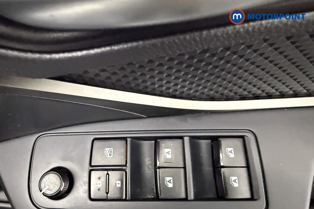 Toyota C-Hr Icon Automatic Petrol-Electric Hybrid SUV - Stock Number (1593007) - 18th supplementary image
