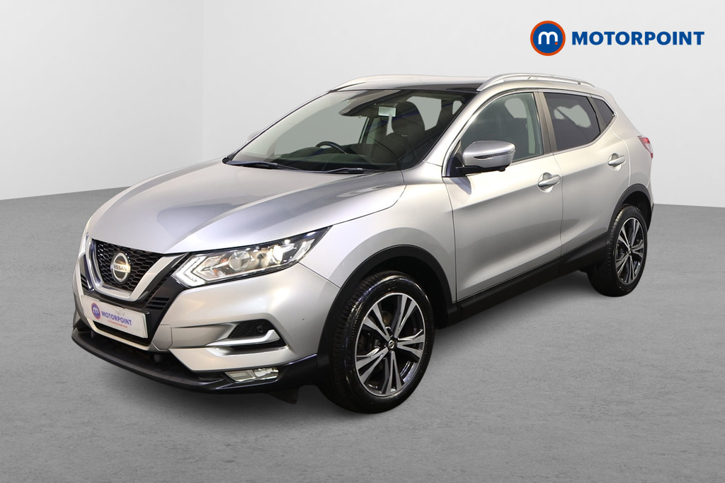 Nissan Qashqai N-Connecta Manual Petrol SUV - Stock Number (1594145) - Passenger side front corner