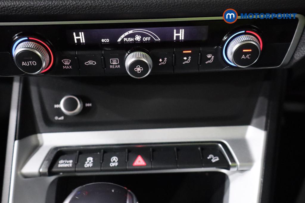 Audi Q3 Technik Automatic Petrol SUV - Stock Number (1594857) - 3rd supplementary image