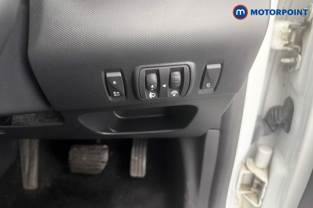 Renault ZOE Dynamique Nav Automatic Electric Hatchback - Stock Number (1596854) - 11th supplementary image