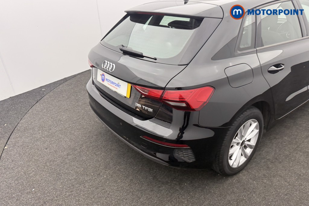 Audi A3 Technik Manual Petrol Hatchback - Stock Number (1597177) - 6th supplementary image