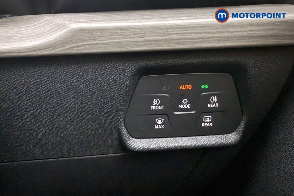 Seat Leon Xcellence Lux Automatic Petrol Estate - Stock Number (1600731) - 17th supplementary image